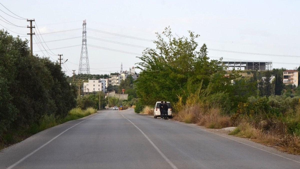 Antalya'da yol verme tartışmasında 3 kişi hayatını kaybetti