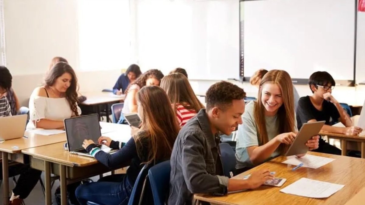 Geçen yıl lisans mezunlarının yüzde 73,9 işe yerleşti