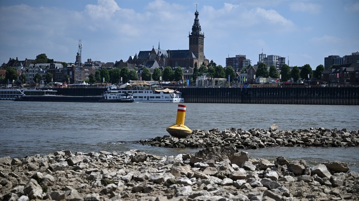 Hollanda'da kuraklık nedeniyle 'su kıtlığı' ilan edildi