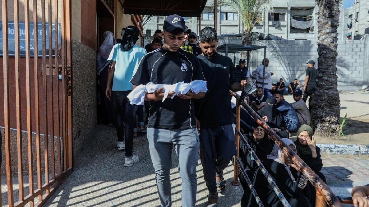 İsrail'in Gazze'ye saldırılarında 7 Filistinli hayatını kaybetti