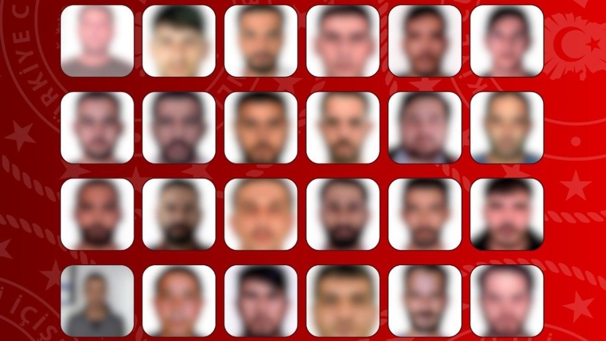 Kırmızı bültenle aranan 27, ulusal seviyede aranan 38 suçlu Türkiye'ye getirildi