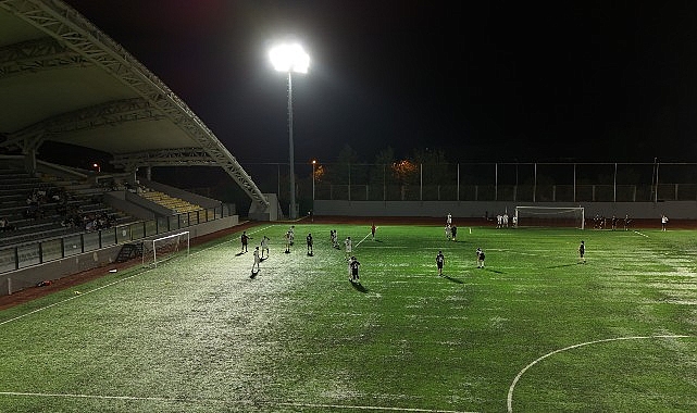 Avcılar Belediyesi'nin Futbol Turnuvasında Yarı Final Heyecanı