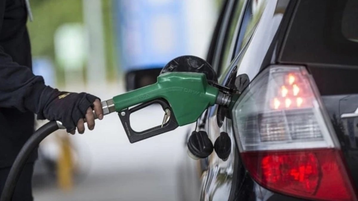 Brent petrol çakıldı: Benzin ve motorinde indirim beklentisi