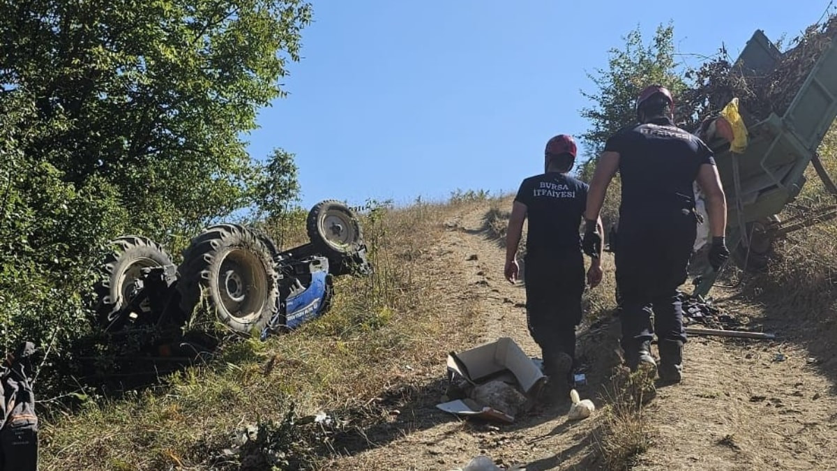 Bursa'da devrilen traktörün 15 yaşındaki sürücüsü hayatını kaybetti