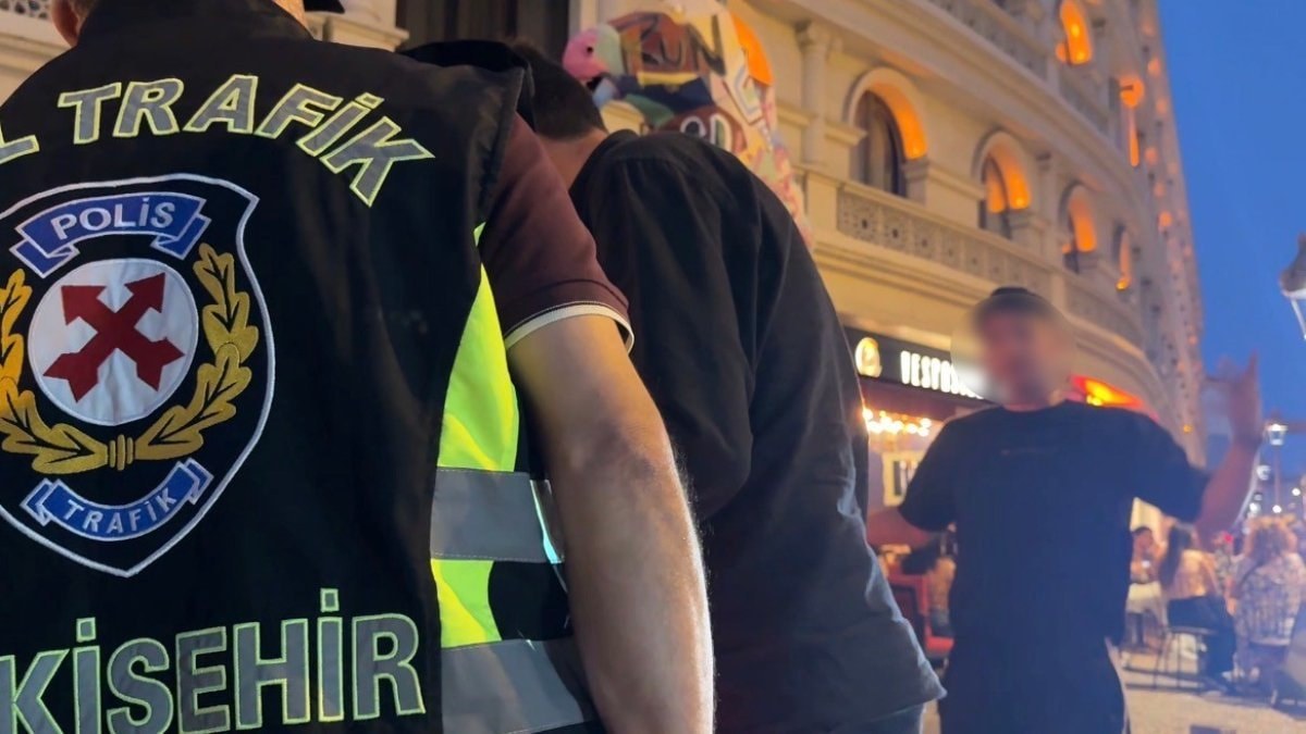 Eskişehir'de skuter sürücüsüne 51 bin lira ceza: İşimi elimden aldın, sana çok dua edeceğim
