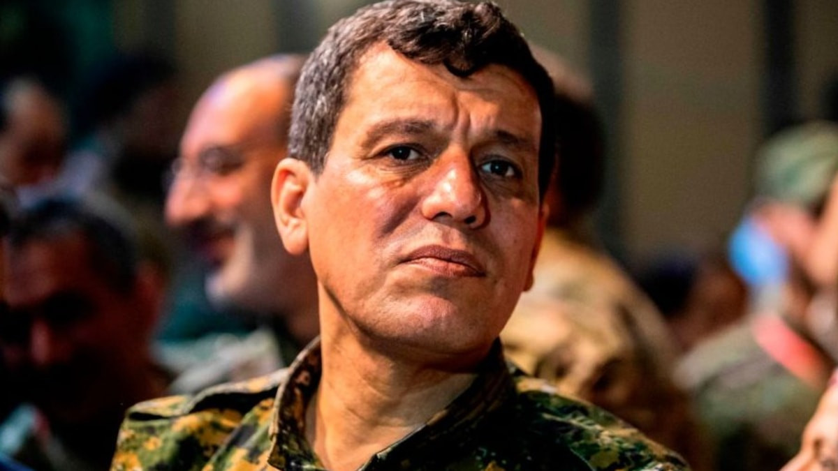 Terör örgütü SDG/YPG kendini feshetti