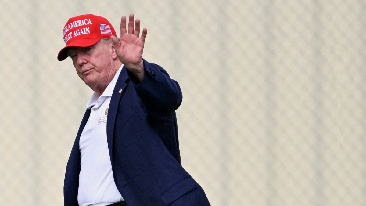 Trump'tan Kanada'ya yeni yaptırım: Otomobil ve çelik ihracatında yüzde 50 gümrük vergisi
