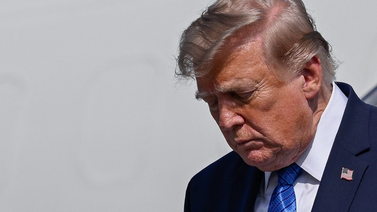 Wall Street Journal: Trump, İran'a yönelik yeni saldırı dalgası emri verdi