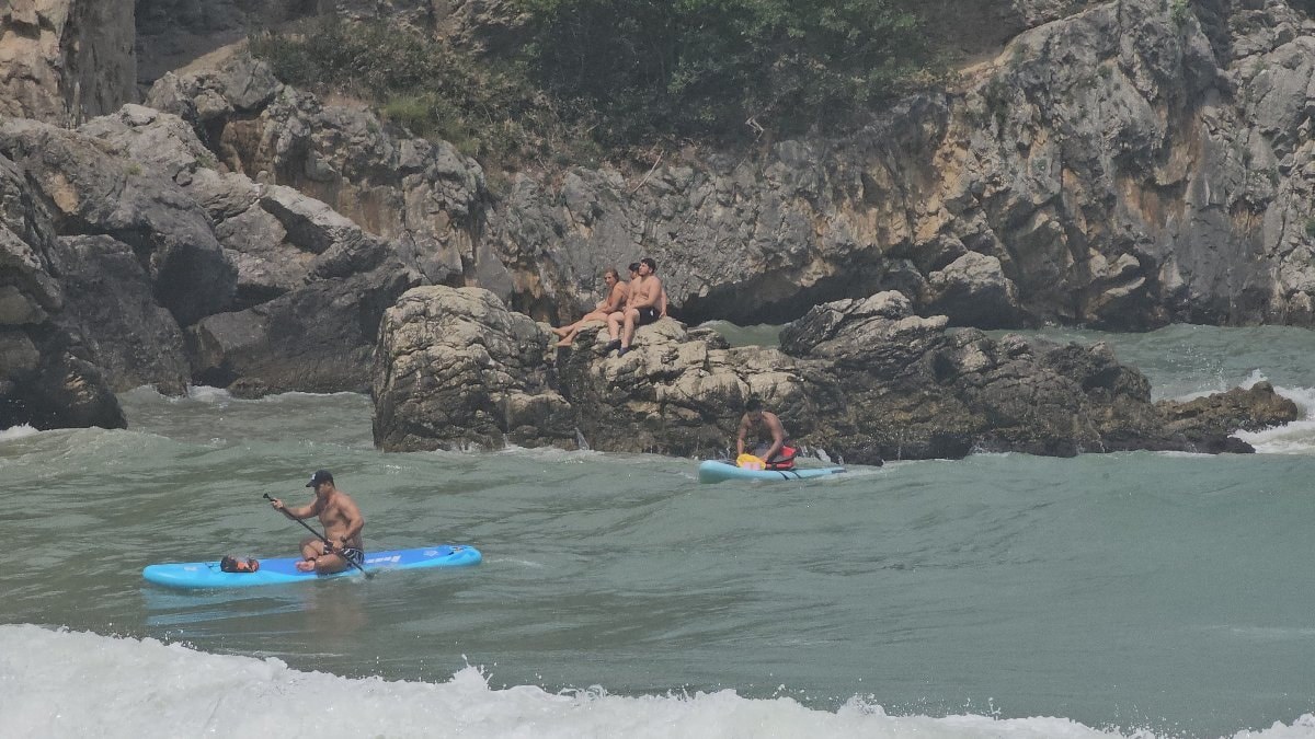 Zonguldak'ta 7 kişi denizde zor anlar yaşadı