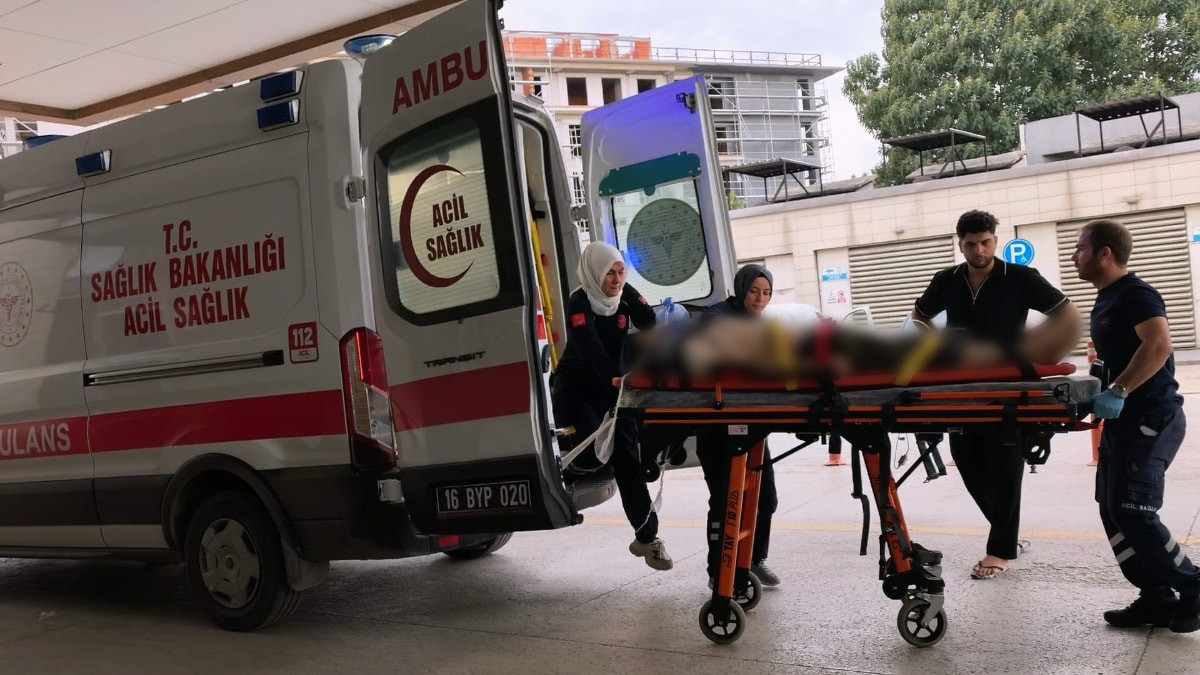 Bursa'da banyo yaparken fenalaşan genç hayatını kaybetti