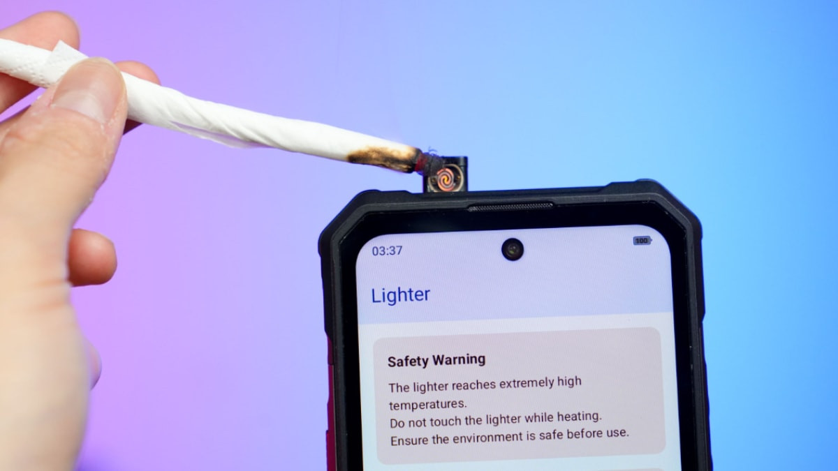 Dünyanın ilk çakmağa sahip akıllı telefonu: OUKITEL WP63