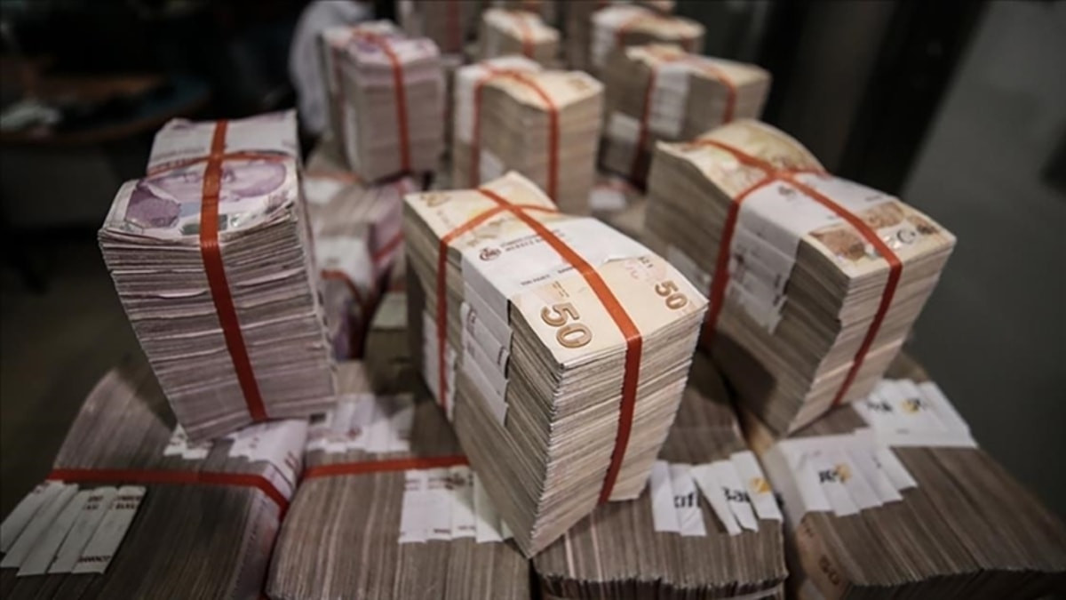 Gümrük işlemlerinde denetim arttı: 10,1 milyar liralık ek tahakkuk ve ceza