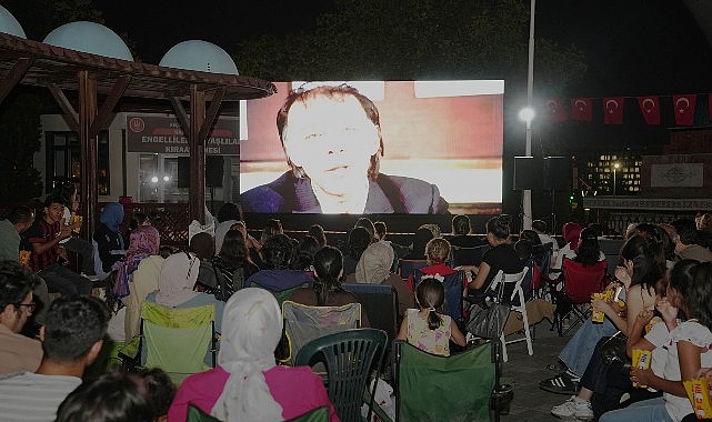 Keçiöreliler "Hababam Sınıfı Tatilde" Filmi ile Açık Havada Nostalji Yaşadı
