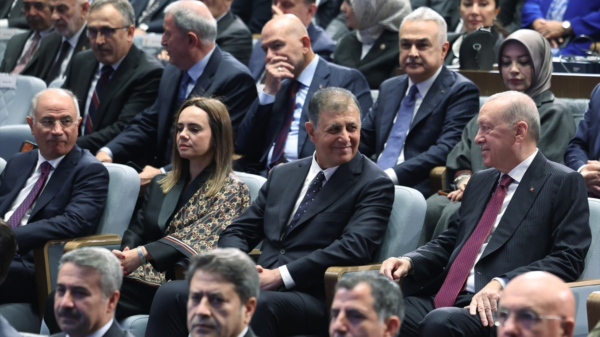 Cemil Tugay: İzmir'i ayağa kaldırmak için yola çıkıyoruz