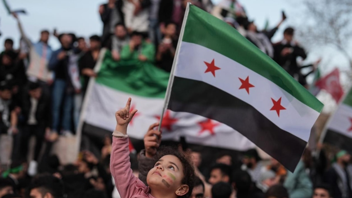 Suriye'de eğitim müfredatında değişiklik: Osmanlı karşıtı ifadeler kaldırıldı